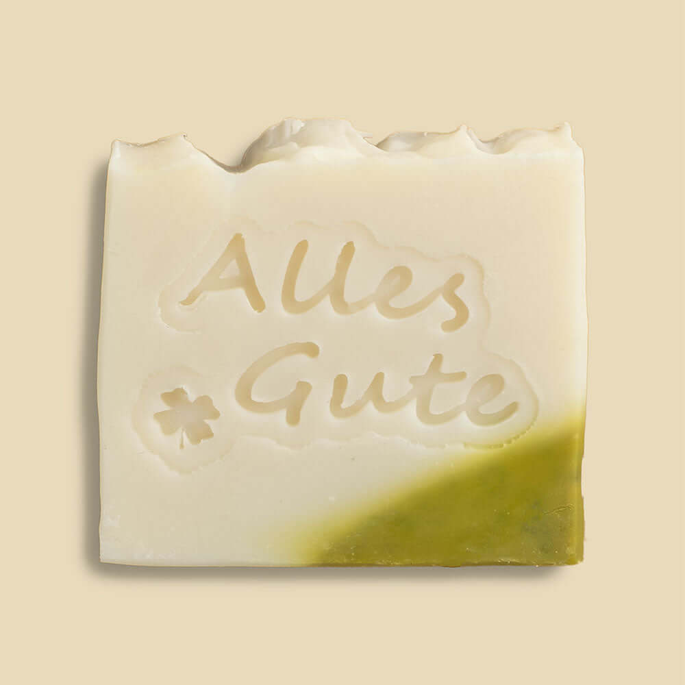 Handgemachte Bio Seife mit individuellem, personalisiertem Druck