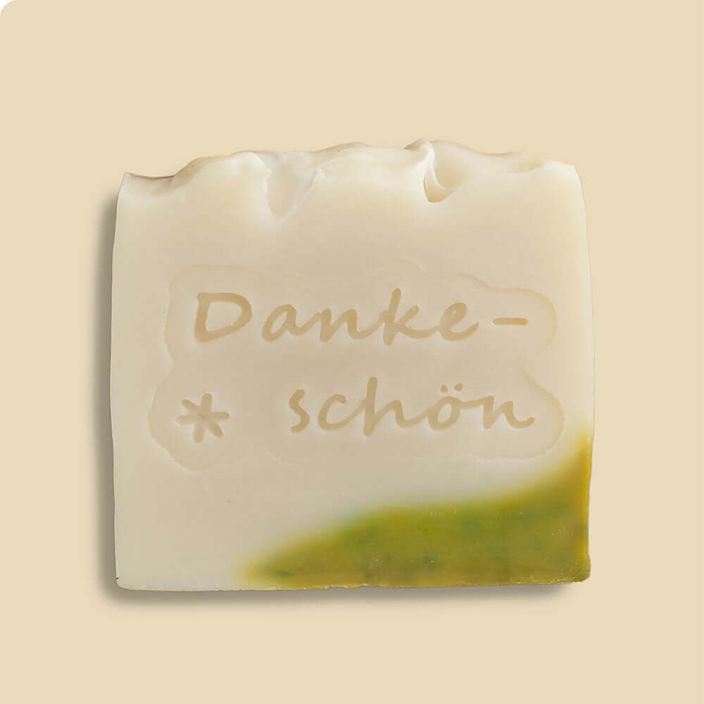 Handgemachte Bio Seife mit individuellem, personalisiertem Druck